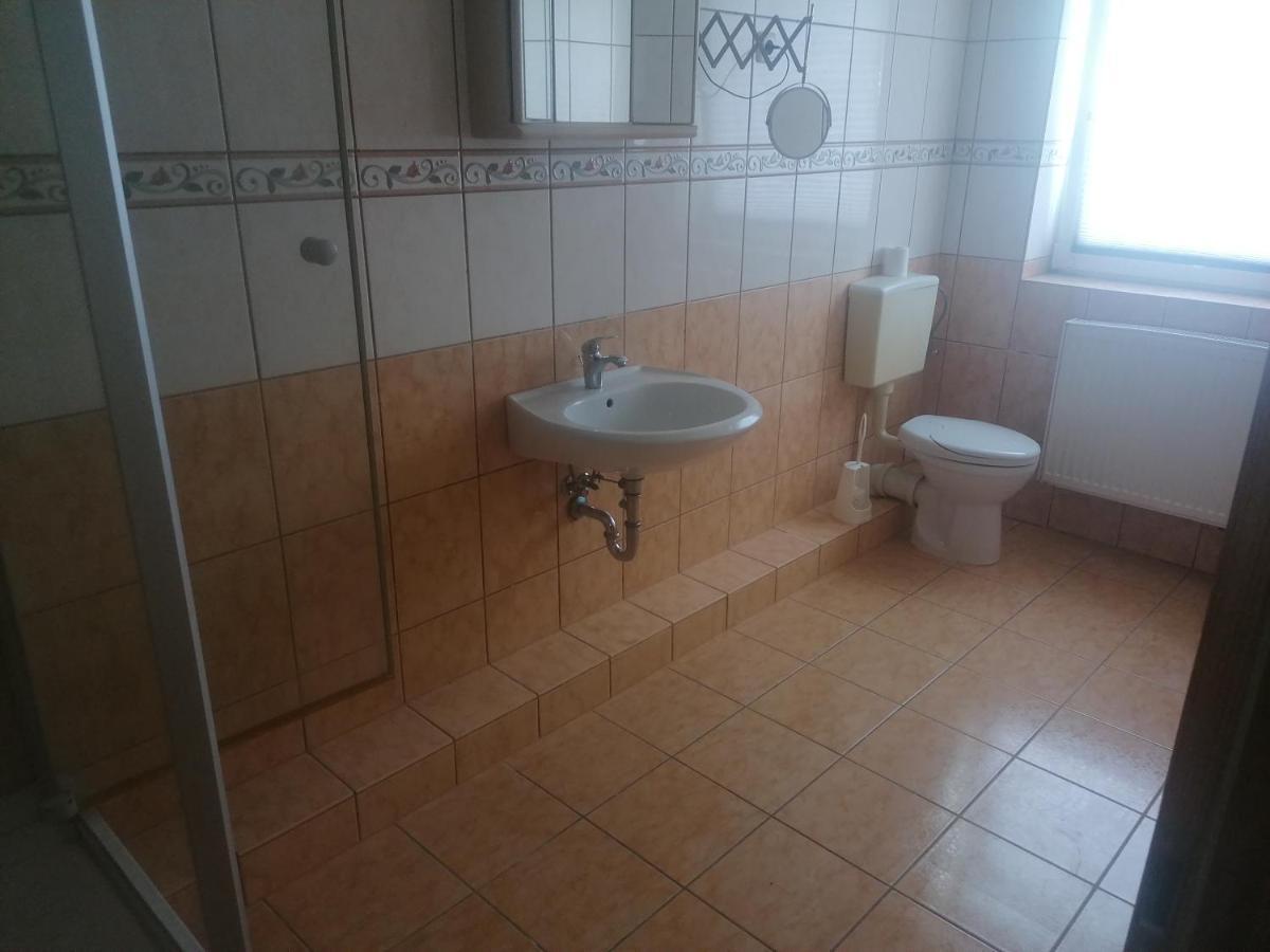 Gaestehaus An Der Warnow Apartment Schwaan Luaran gambar